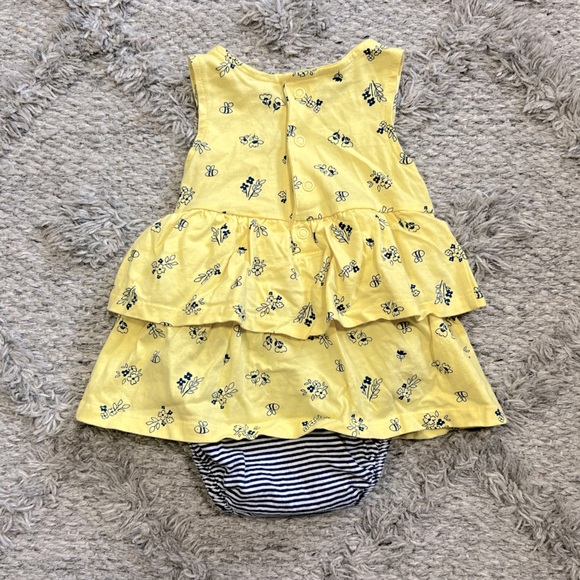 Carters Baby Girl Yellow, Navy Floral/Bee Dress 6M GUC - Picture 4 of 5